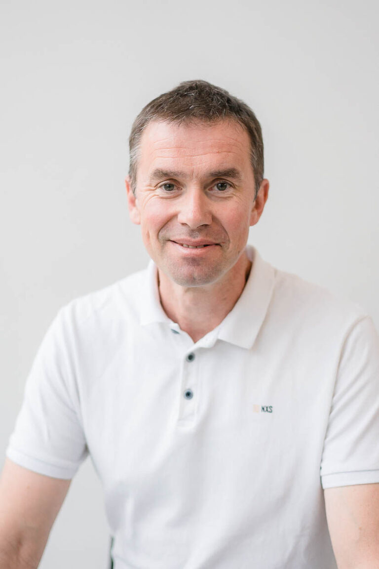 Vtl. Mst. Klemens Schneider Dipl.-Päd. schneiderk@lbszistersdorf.ac.at